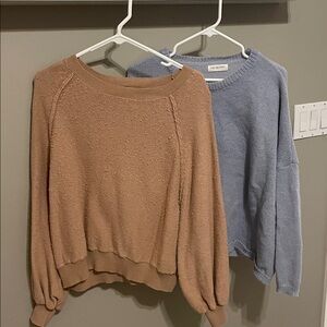 Pink Lily Tan and Blue Women's Sweater Set
